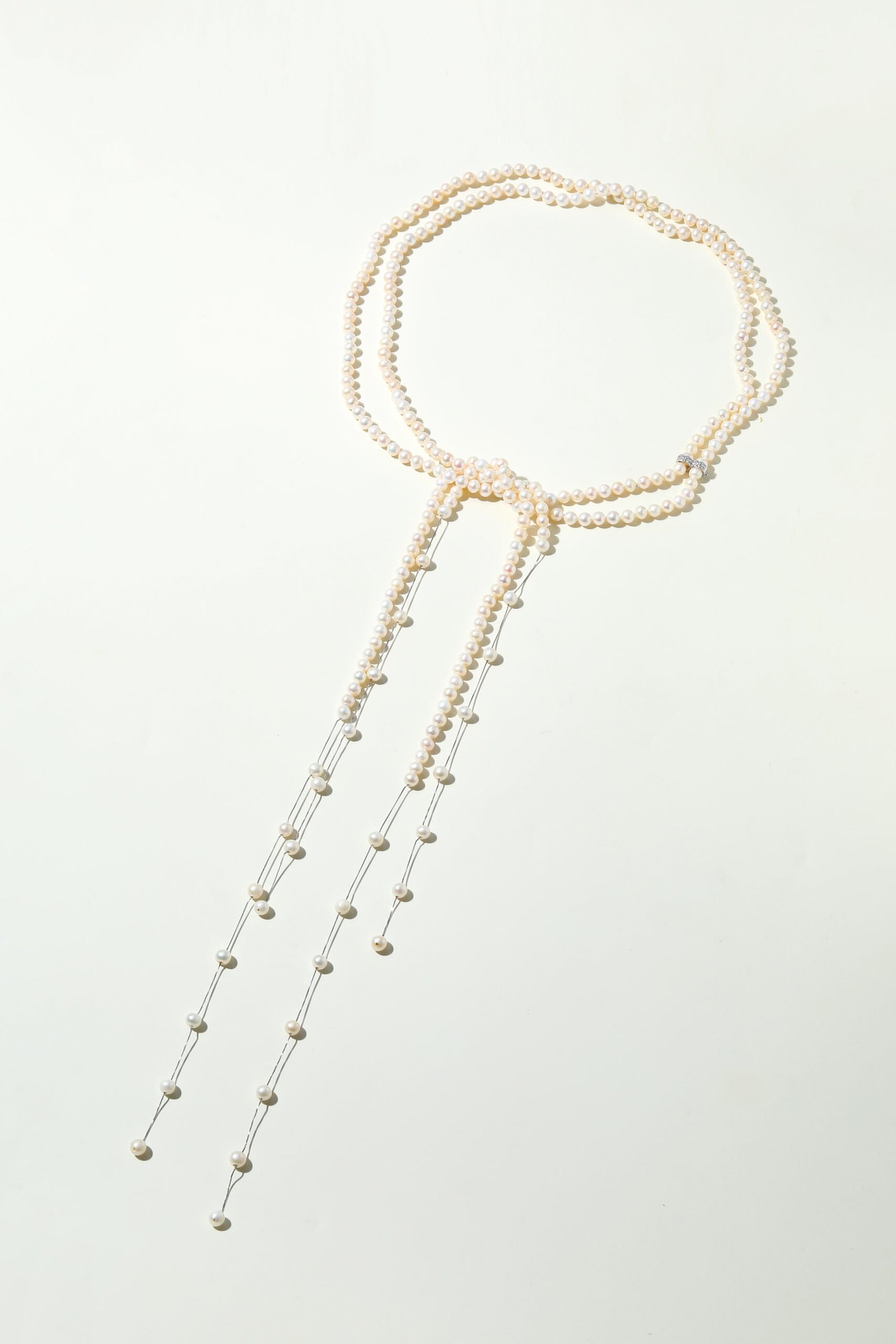 AK2A7381_1 Freshwater white near perfect circle necklace - Image 1